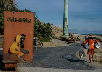 Pedra do Arpoador, na zona sul do Rio de Janeiro: cidade decide liberar 100%  da lotação em atividades de lazer - Foto: Tomaz Silva/Agência Brasil