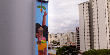 “Carne de Caju” decora esquina da Moraes Sales com Júlio de Mesquita
