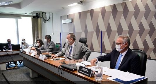 Diretor da ANS depõe e nega influência de Ricardo Barros