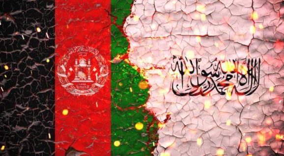 Ataque suicida em mesquita do Afeganistão deixa ao menos 100 mortos