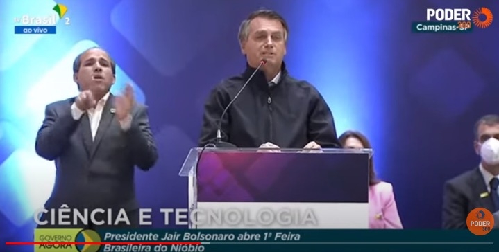 Bolsonaro é vaiado e ouve protestos em Campinas; ele passa feriado na cidade