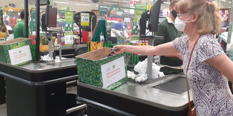 Sesc e rede varejista fazem campanha contra fome em Campinas