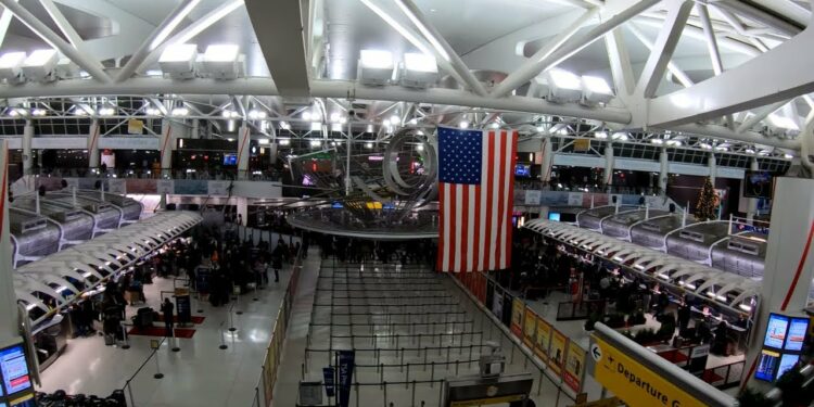 Aeroporto JFK, em Nova York: regras valem a partir de 8 de  novembro. Foto: Divulgação