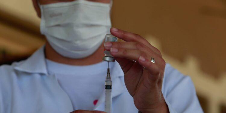 Mutirão da 2ª dose prevê vacinar 25 mil neste sábado em Campinas