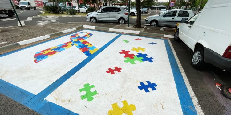 Vaga preferencial para pessoas do espectro autista, no shopping em Campinas, Foto: Divulgação