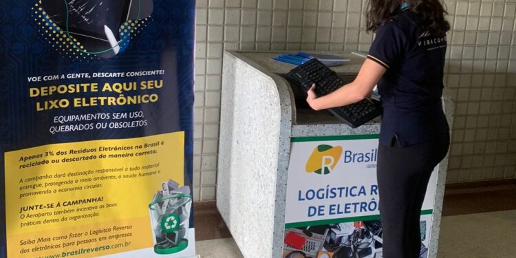 Parceria entre a BrasilReverso e o Aeroporto de Viracopos resulta na instalação de quatro pontos de coleta de lixo eletrônico - Foto: Divulgação