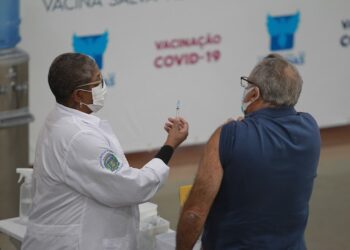 Campinas se aproxima da marca de 2 milhões de doses aplicadas contra a Covid-19. Foto: Leandro Ferreira/Hora Campinas