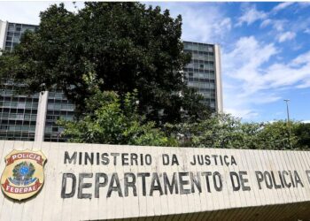 PF cumpre mandados de busca e apreensão: fraudes no pagamento de benefícios - Foto: Marcelo Camargo/Agência Brasil