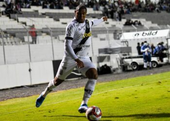 Rodrigão disputou a sua última partida no Majestoso contra o Botafogo: ele não foi relacionado para a partida de despedida diante do Coritiba - Foto: Diego Almeida/Ponte Press