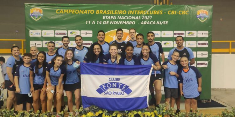 Equipe de badminton da Fonte São Paulo que disputou o Campeonato Brasileiro. Foto: Divulgação