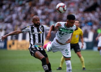 Valente, Guarani empata por 2 a 2 com o Botafogo, mas permanece na Série B