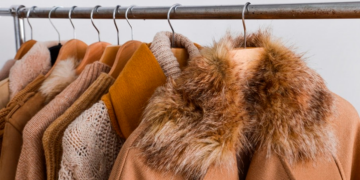 Mudança no armário: como guardar e preservar as roupas de Inverno