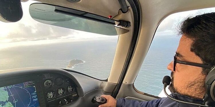 O piloto Gustavo Carneiro, de 27 anos, é natural de Corumbá (MT). Foto: Reprodução