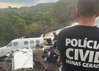 O avião que levava a cantora caiu na última sexta-feira, em Caratinga. Foto: Divulgação