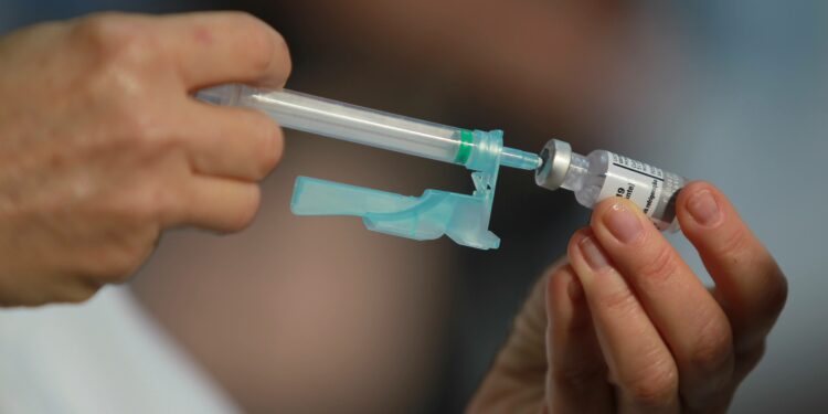. Serão disponibilizadas 300 doses por dia em cada ponto de vacinação.  
Foto: Leandro Ferreira / Hora Campinas
