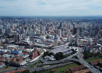 Vista aérea de Campinas: todas as áreas da atividade econômica tiveram resultado positivo, entre elas, indústria e serviços Foto: Divulgação