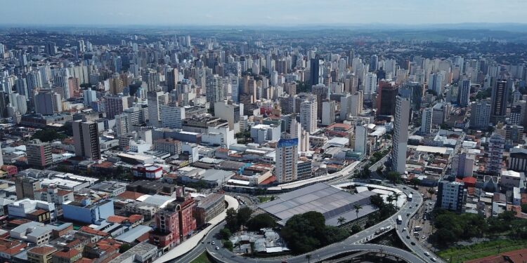 Vista aérea de Campinas, sede da RMC: polo político de relevância no xadrez eleitoral de 2022 Foto: Divulgação