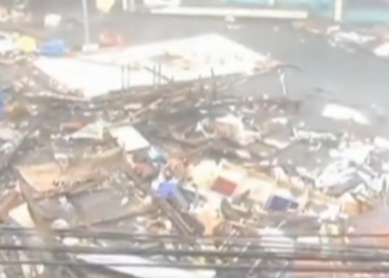 Supertufão Rai atinge as Filipinas; milhares são retirados de casas