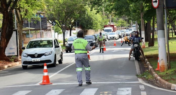 Trecho da Rua Irmã Serafina terá bloqueio viário nesta sexta-feira