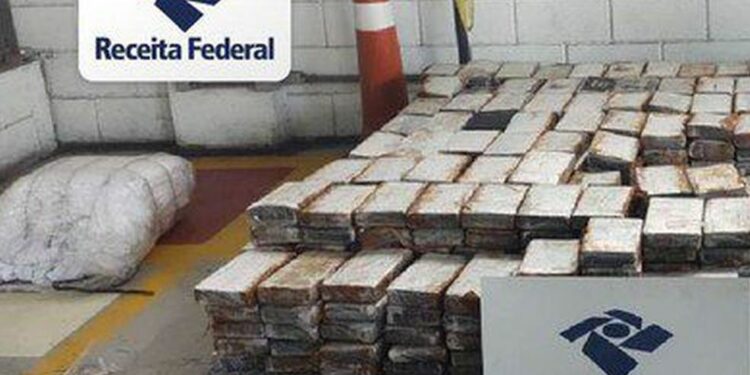 o total de cocaína apreendida este ano no Porto de Santos chega a mais de 16 toneladas - Foto: Reprodução/Receita Federal
