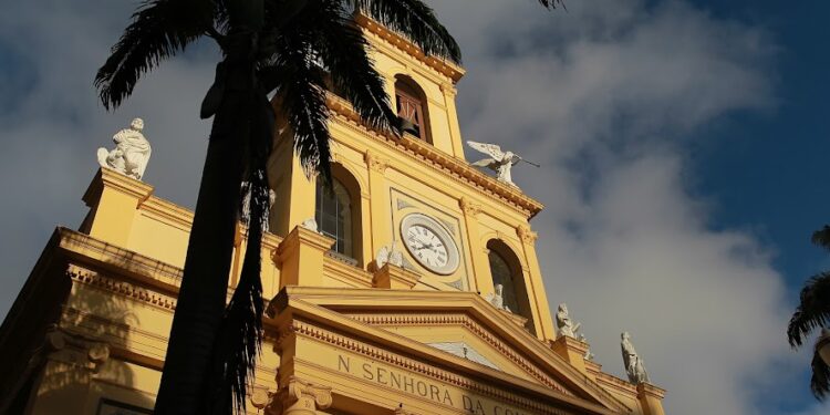 Catedral segue rotina celebrativa desde ataque de dezembro de 2018