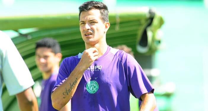 Jogo das Estrelas reúne ex-craques em Nova Odessa