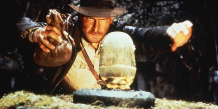 Vencedor de cinco Oscars, o filme original de Indiana Jones, "Os Caçadores da Arca Perdida", completa 40 anos. Fotos: Reprodução/Facebook