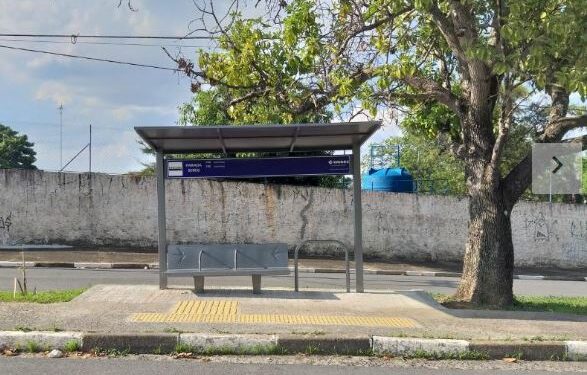 Abrigos de ônibus são instalados em bairros de Campinas