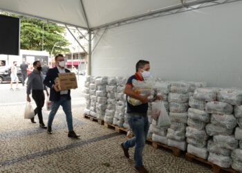 Posto de arrecadação de alimentos para a campanha Natal Sem Fome. Foto: Divulgação