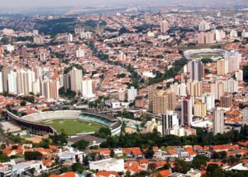 Lei reduz restrições e flexibiliza uso de lotes para comércios e moradias