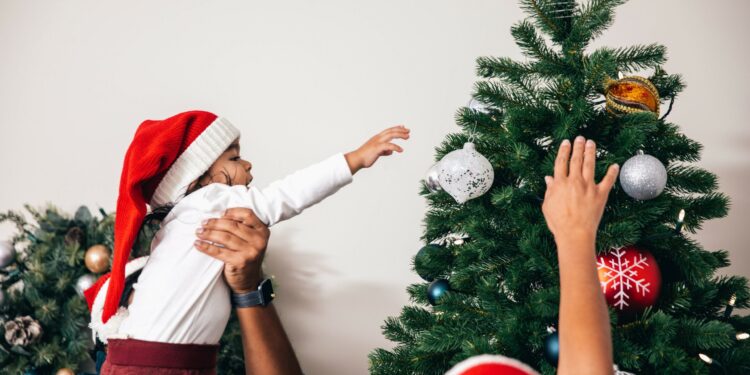 Europa cogita restrições de Natal ao ver crescimento da Ômicron
