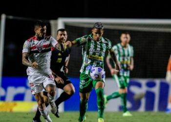 O São Paulo venceu o Juventude no Morumbi e garantiu permanência na Série A. Foto: Agência Brasil