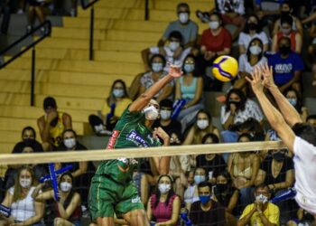 Pela Superliga, Vôlei Renata perde por 3 a 0 para o Sada/Cruzeiro