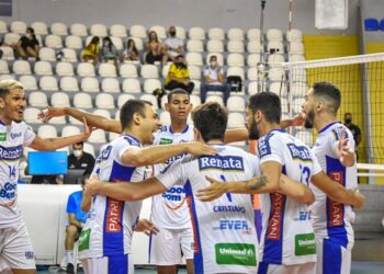 Vôlei Renata bate o Cruzeiro e faz a final da Copa do Brasil