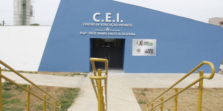 Jaguariúna inaugura creche em período integral nesta sexta-feira