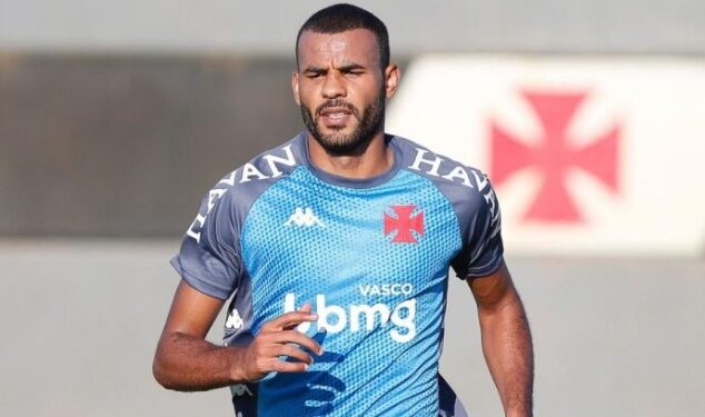 O zagueiro Ernando atuou pelo Vasco na Série B 2021. Foto: Rafael Ribeiro/Vasco
