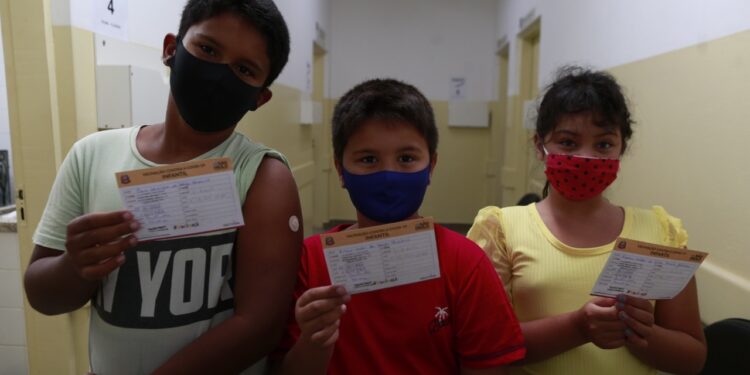 Foram aplicadas 21.346 doses da vacina contra Covid-19: 12.699 destas em crianças de 5 a 11 anos - Fotos: Leandro Ferreira/Hora Campinas