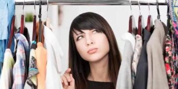 Como se vestir para uma entrevista de emprego – por Daniela Nucci