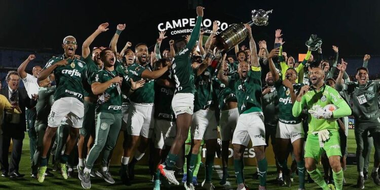 IFFHS elegeu o Palmeiras como  vencedor do seu ranking de 2021: título inédito no País - Foto: Cesar Greco/Palmeiras