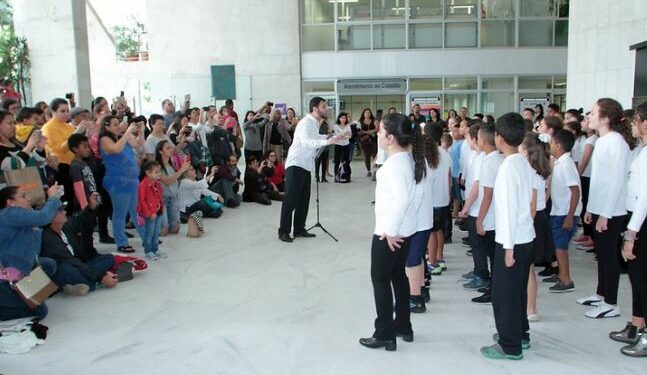 Apresentação antes da pandemia: alunos de escolas públicas podem se inscrever em cursos de música - Foto: Divulgação/PMC