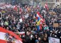 Mais de 27 mil austríacos protestaram contra a decisão do governo sobre a vacinação. Foto: Reprodução
