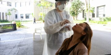 Campinas registra taxa recorde de transmissão da Covid-19