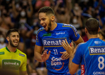 Vôlei Renata vai atrás da reabilitação contra o Goiás