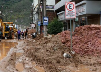 Tragédia provocada pela chuva em Petrópolis, região serrana do Rio - Foto: Fernando Frazão/Agência Brasil