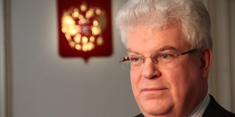 Embaixador russo defende contra-ataque em caso de provocação