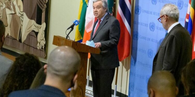 Ofensiva à Ucrânia é errada e inaceitável, mas não irreversível, diz ONU