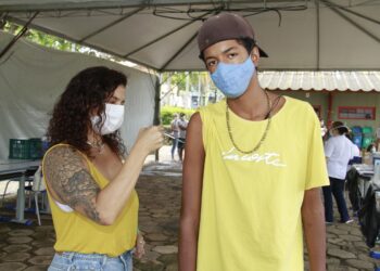 Vacinação contra a Covid em Jaguariúna: número de faltosos preocupa - foto Ivair Oliveira/Divulgação