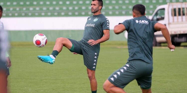 Guarani enfrenta Novorizontino em confronto de desesperados