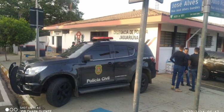 Operação Jaguar mira quadrilha especializada em roubos de caminhonetes