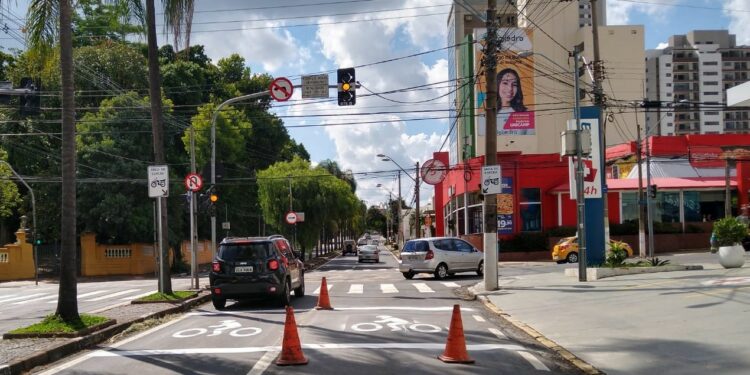 Emdec amplia número de áreas de espera exclusivas para motos em avenidas